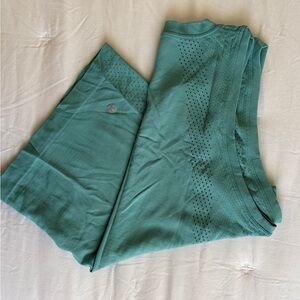 Lululemon Train To Be Tank Top in Tidewater Teal Size 8